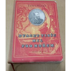 Jules Verne -  Dvacet tisíc mil pod mořem